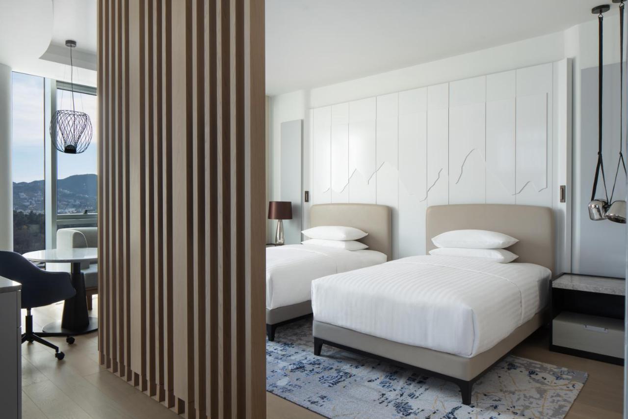 Marriott Hotel 5*